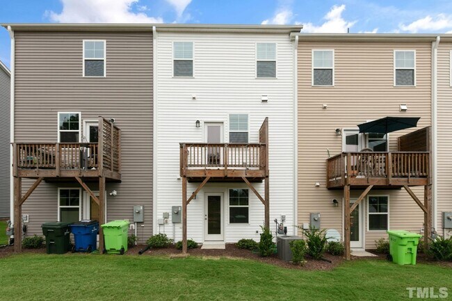 Building Photo - 4964 Southern Magnolia Dr