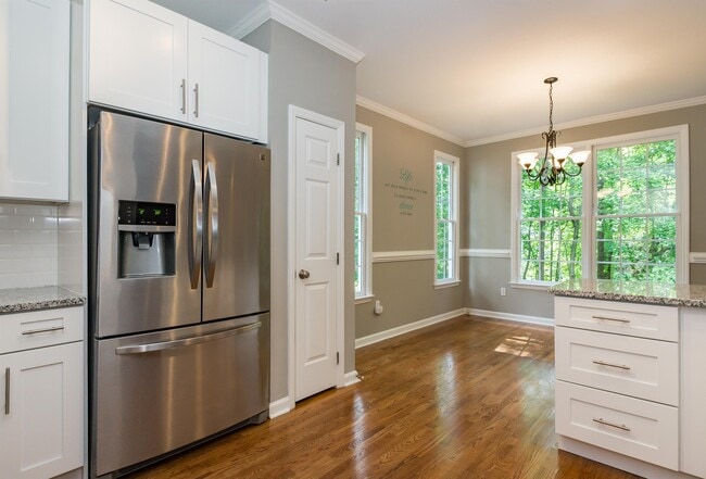 Building Photo - 118 Rustic Pine Ct
