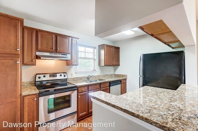 Building Photo - 2 br, 2 bath House - 611 Olmsted Park Pl #F