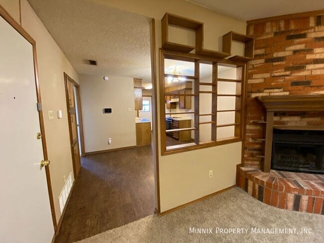 Building Photo - 6606 Hope Ave