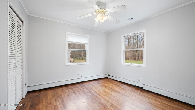 Building Photo - 43 Story St