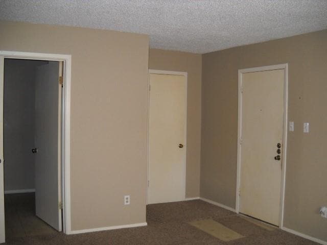 Building Photo - 925 Minter Ln