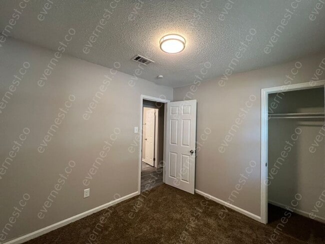 Building Photo - 9700 Stardust Trail