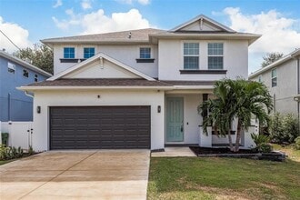 Building Photo - 3704 W Wyoming Ave