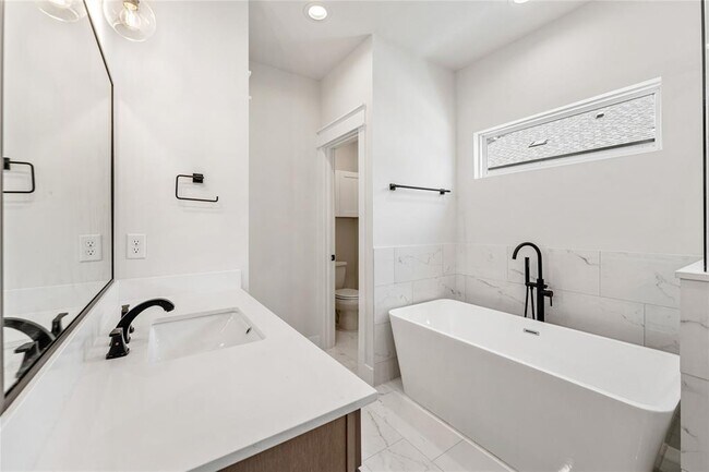 Building Photo - 5422 Wheatley St