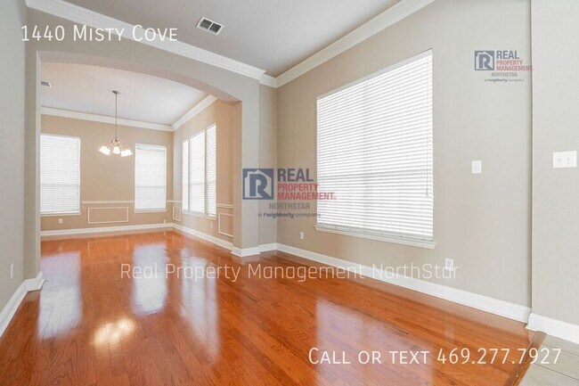 Building Photo - 1440 Misty Cove Dr