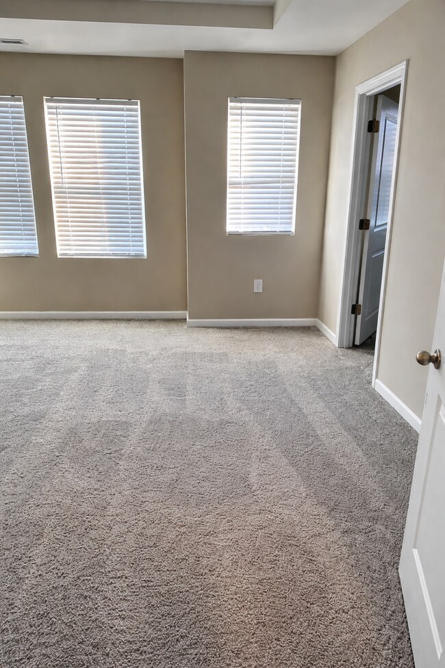 Building Photo - 1529 Kiln Ct