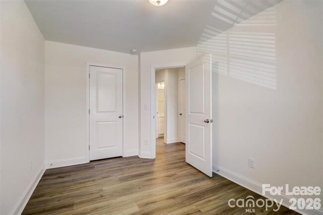 Building Photo - 3853 Hayden Ln