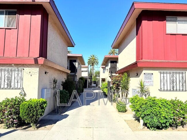 Building Photo - 7039-7039 Miles Ave