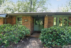 Building Photo - 186 Catherine Dr