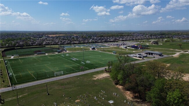 Building Photo - 1261 Mount Hebron Rd