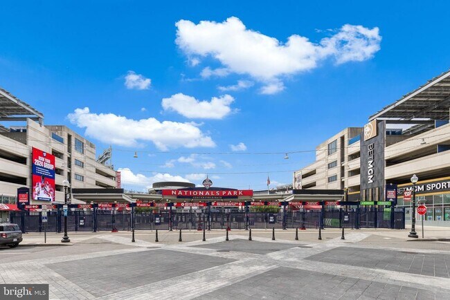 Building Photo - 1101 3rd St SW