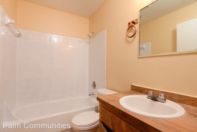 Building Photo - 4520 76th Ave N