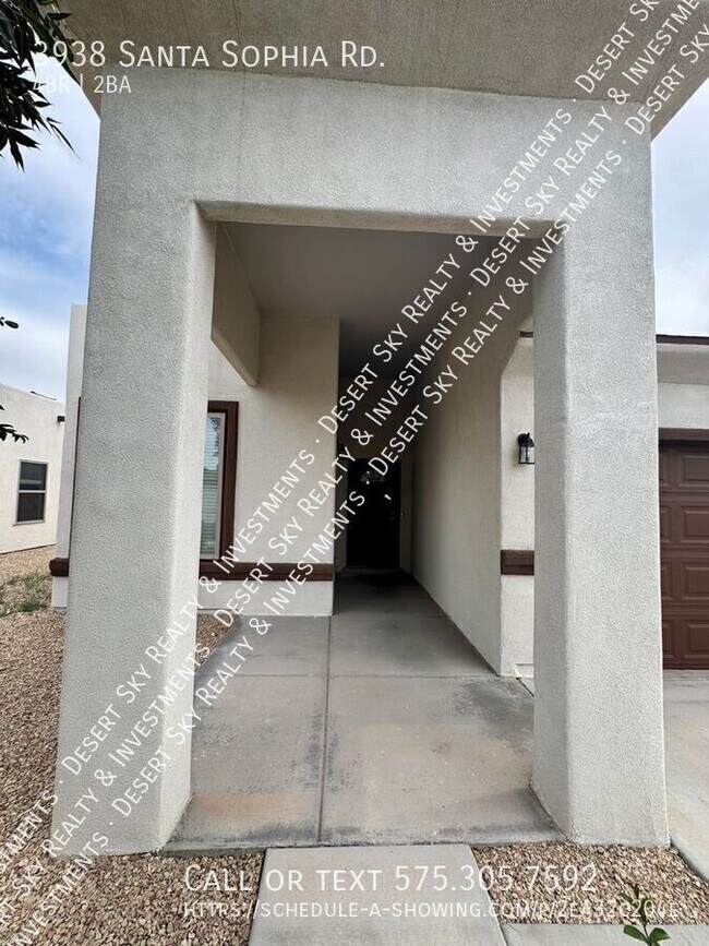 Building Photo - 3938 Santa Sophia Rd