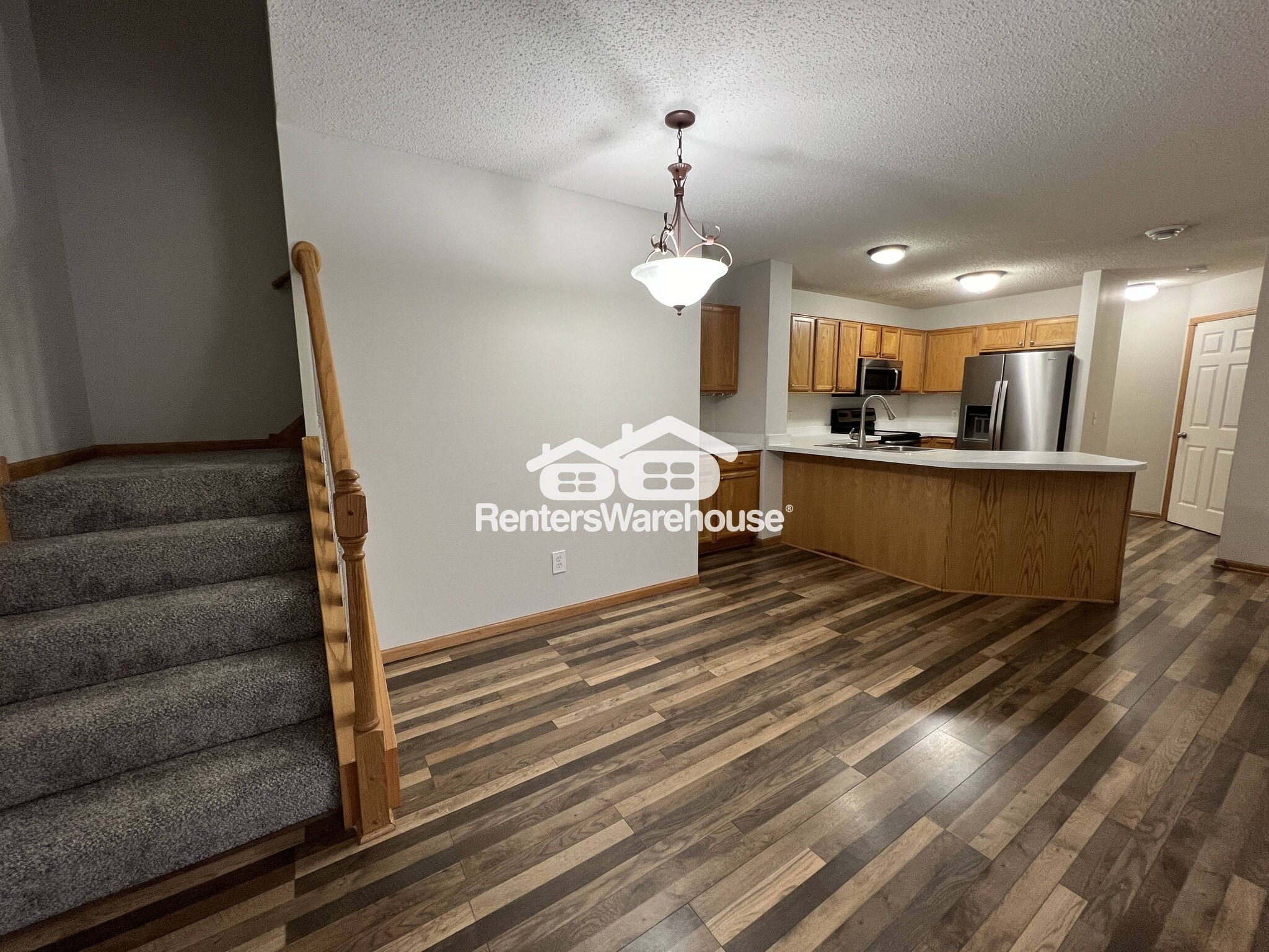 Building Photo - 17343 River Birch Ln S E