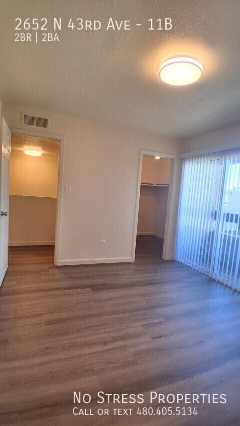 Building Photo - 2652 N 43rd Ave