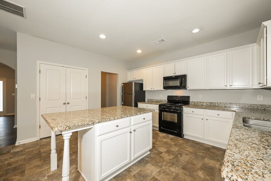 Building Photo - 3578 Rock Elm Ct