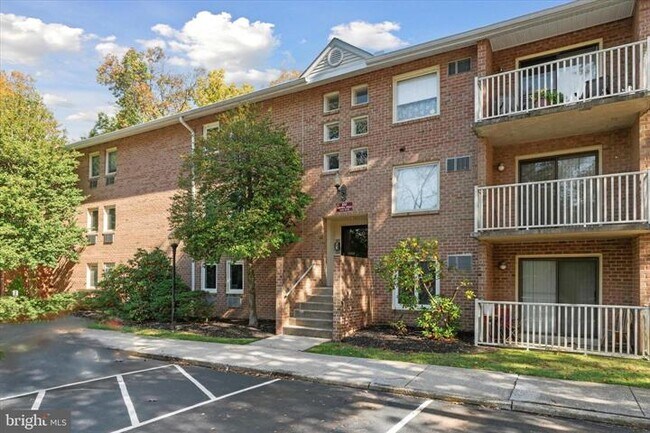 Building Photo - 100 Campbell Cir