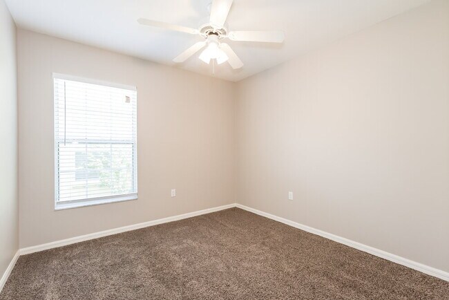 Building Photo - 13512 Blue Sunfish Ct