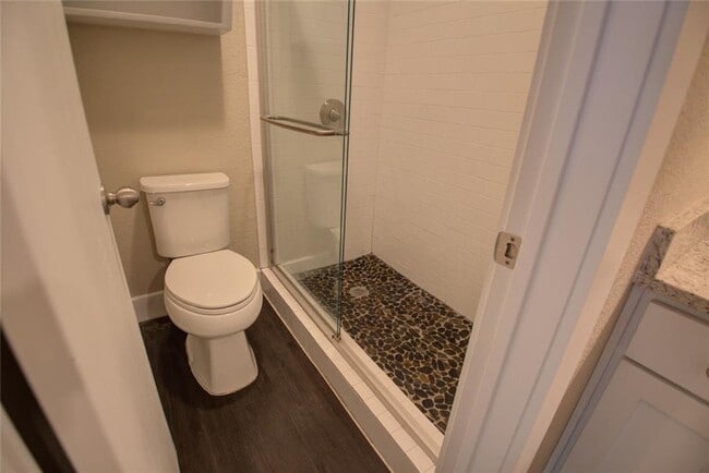 Building Photo - 1306 Norwalk Ln