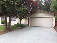Building Photo - Spacious Mukilteo Rambler in Harbor Pointe – 3BR, Deck & Private Backyard