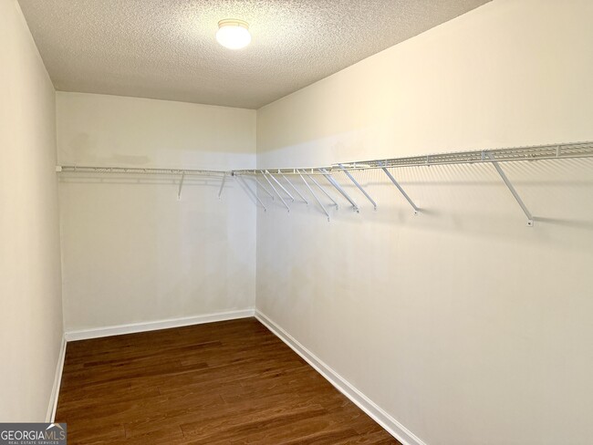 Building Photo - 1980 Sawgrass Dr