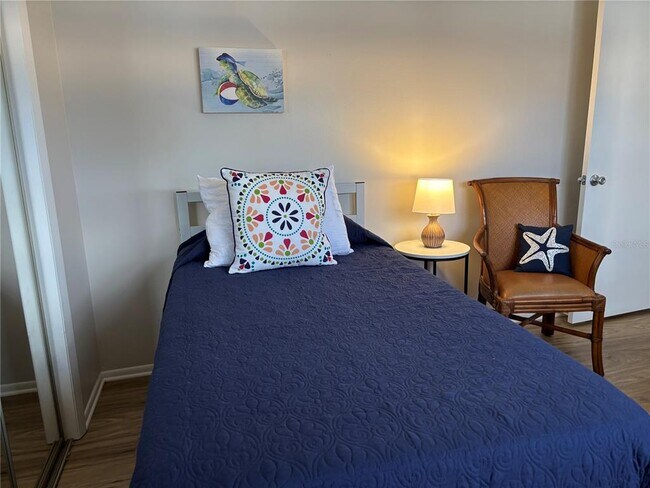 Building Photo - 2310 Canalbluff Pl