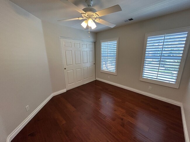 Building Photo - Beautiful 4 Bed 3 Bath Fullerton Home with Office