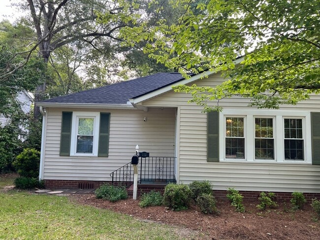 Primary Photo - 112 Donaldson St