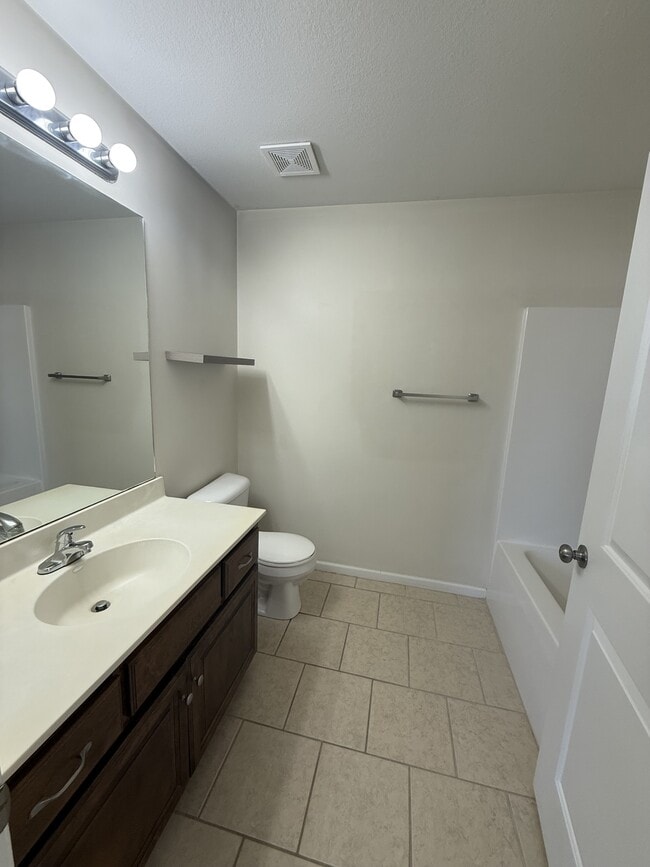 Building Photo - 1108 Kimmy Ln