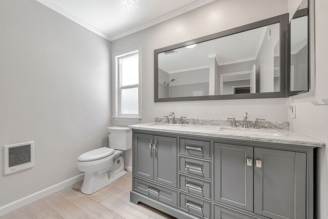 Building Photo - Remodeled 3-bedroom 2-bathroom Evergreen Home