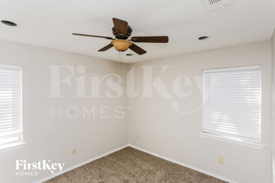 Building Photo - 1340 Virgie Joe Dr