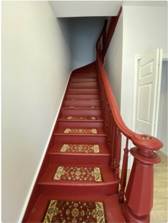 Staircase - 86 9th St