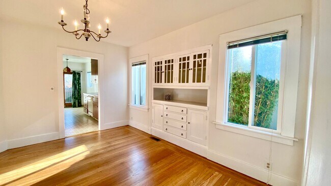 Building Photo - Fantastic Single Family Home w/ Huge Backyard, 1-Car Garage & Plenty of Storage Space!