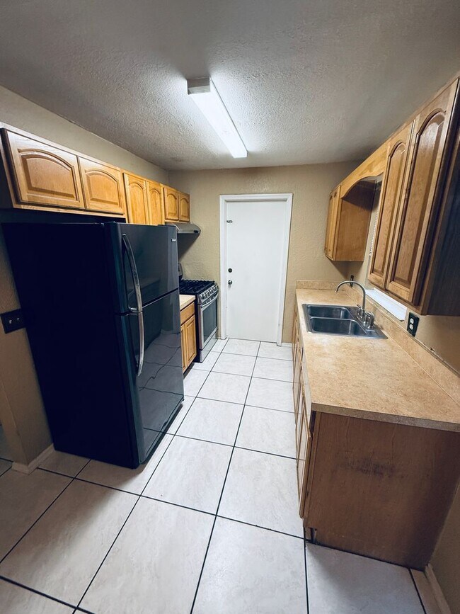 Building Photo - 3 BR / 1.5 BA HOME IN MELBOURNE