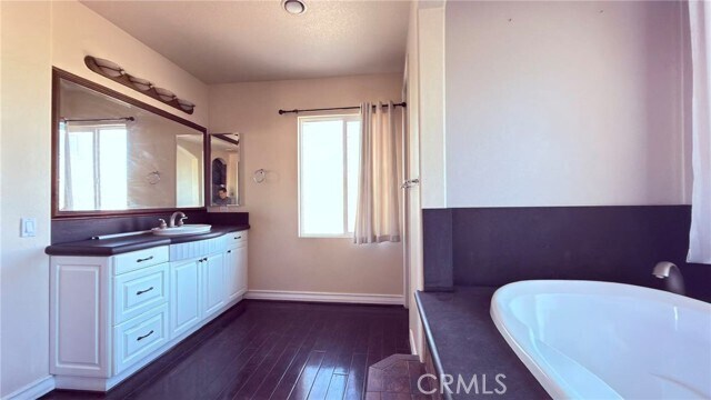 Building Photo - 8658 Edelweiss Dr