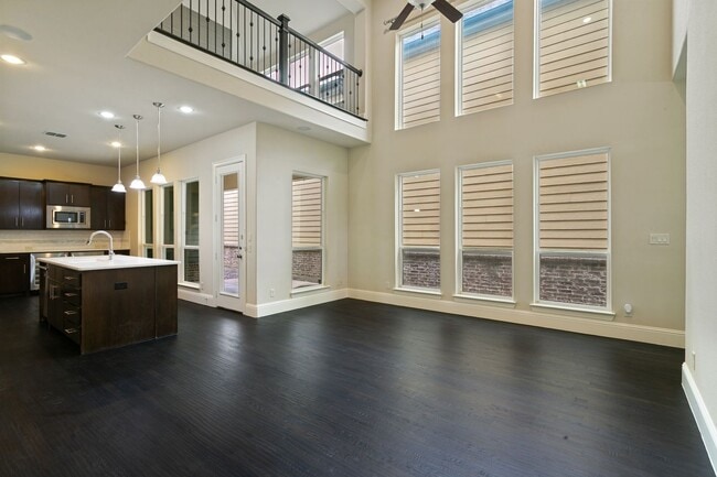 Building Photo - Live in the Heart of Old Town Coppell | Modern 3-Bedroom Home Across from the Farmers Market & Sp...
