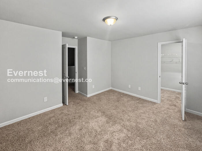 Building Photo - 320 Bertha Honey Stewart Dr