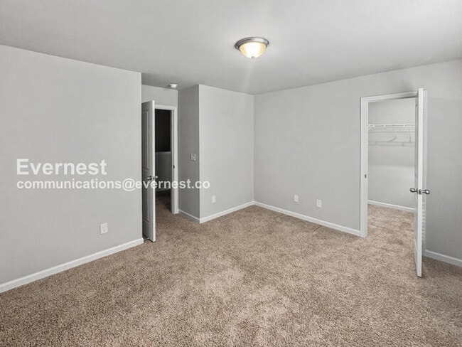 Building Photo - 320 Bertha Honey Stewart Dr