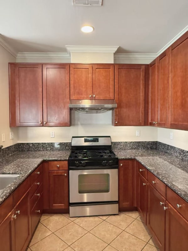 Building Photo - 11450 Church St