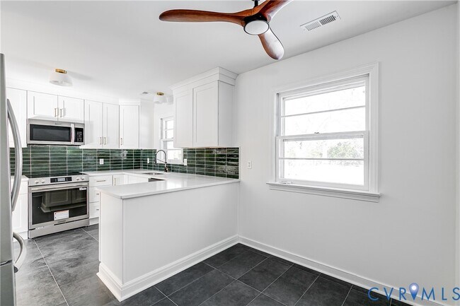 Building Photo - 5532 Jessup Rd