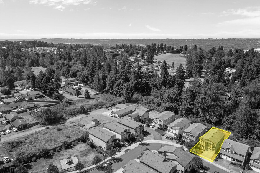 Building Photo - 22901 98th Pl S