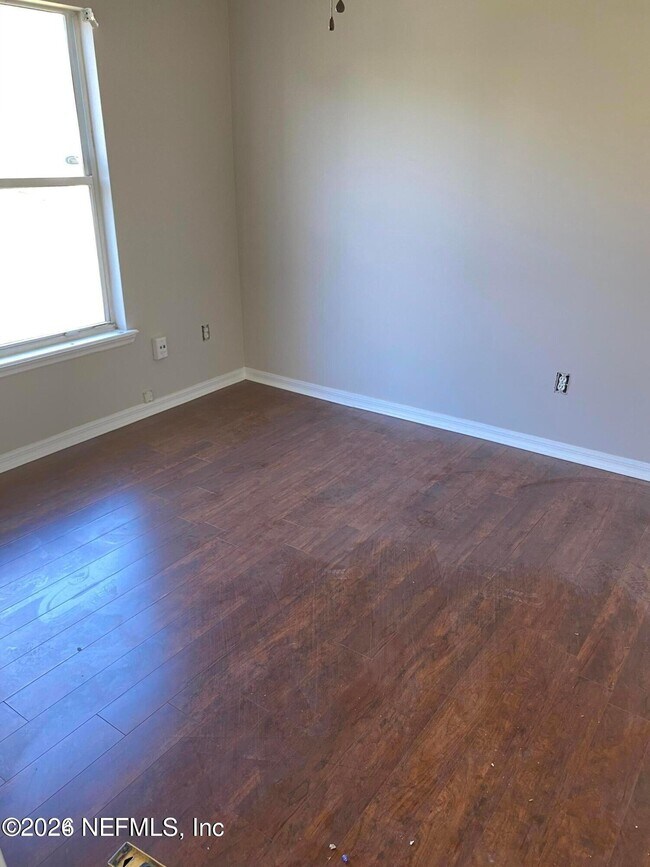 Building Photo - 11542 Wandering Pines Trail W