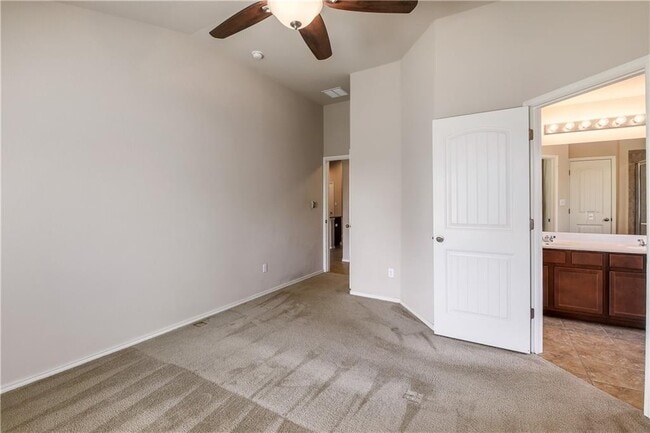 Building Photo - 18736 Mangan Way