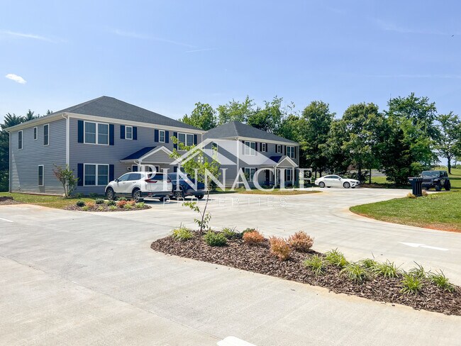 Front of Complex - 588 Leesville Rd