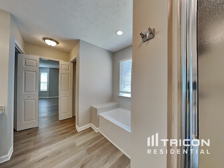 Building Photo - 1114 Archer Dr