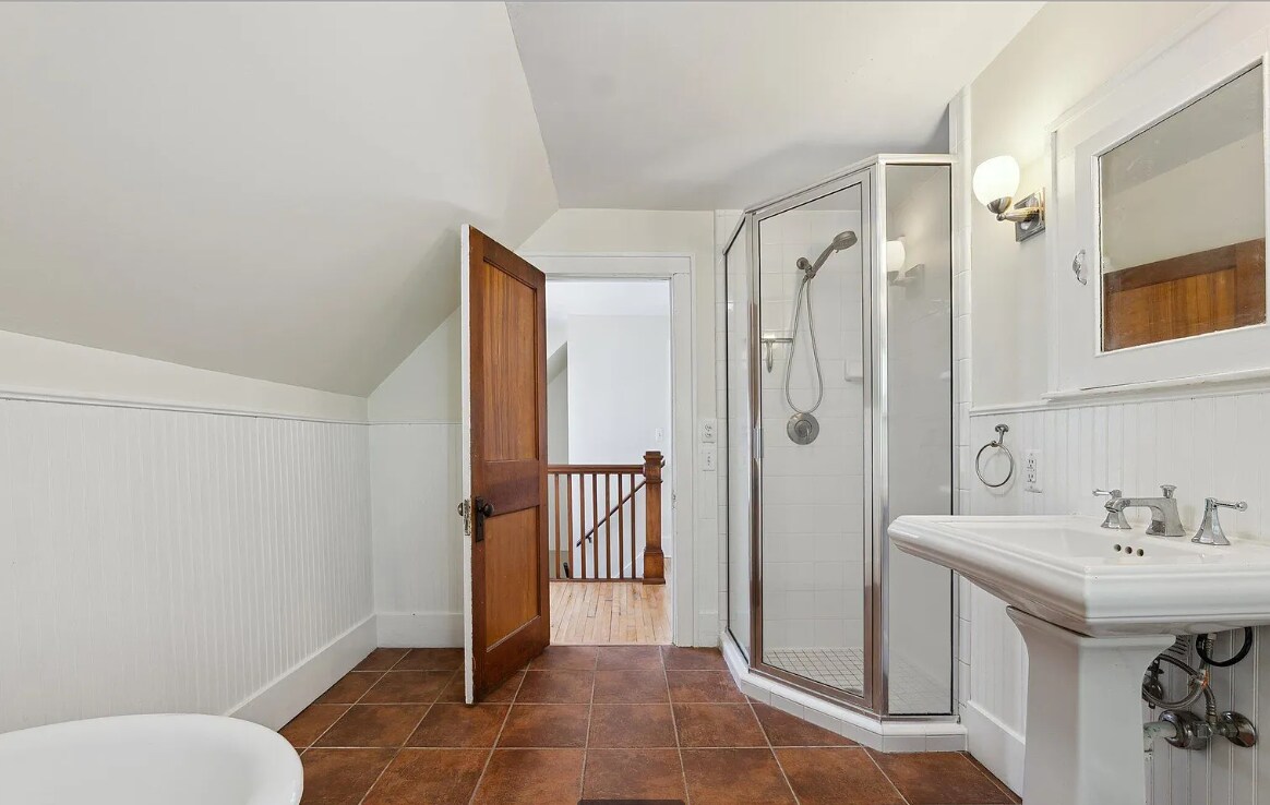 master bathroom - 450 S 1st St