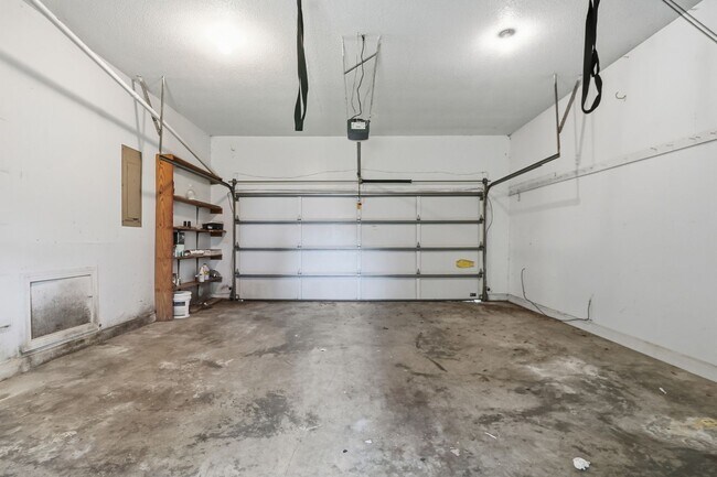 Building Photo - Wilmington Island Home for Lease