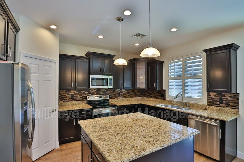 Building Photo - 7321 N 89th Dr