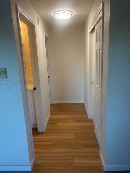 Building Photo - 7409 Hill Ave